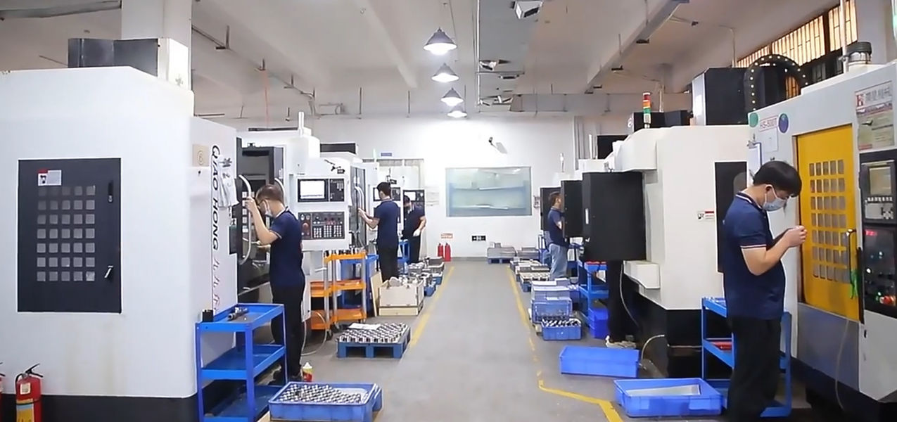 Dongguan Zhongwei Metal Products Co., Ltd 제조업체의 생산 라인